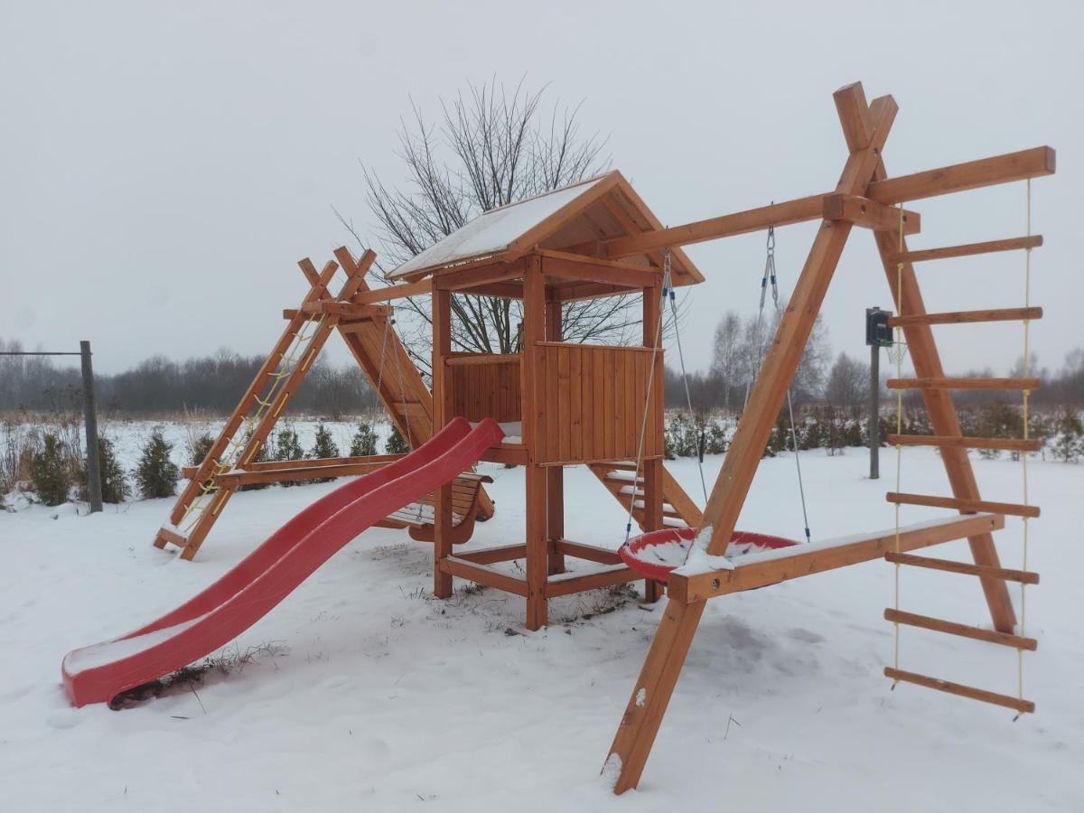 Lindiki Otel Salaspils Dış mekan fotoğraf